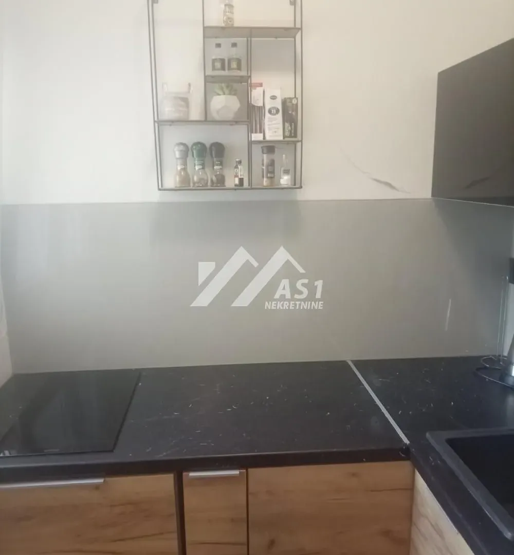 Izdavanje, jednosoban stan, 33m², Liman 1, Novi Sad Sve Podlokacije