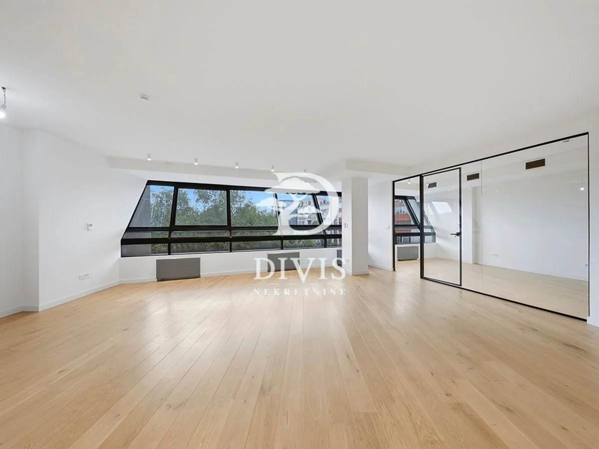 Rent, three bedroom apartment, 120m², Andrićev Venac, Beograd