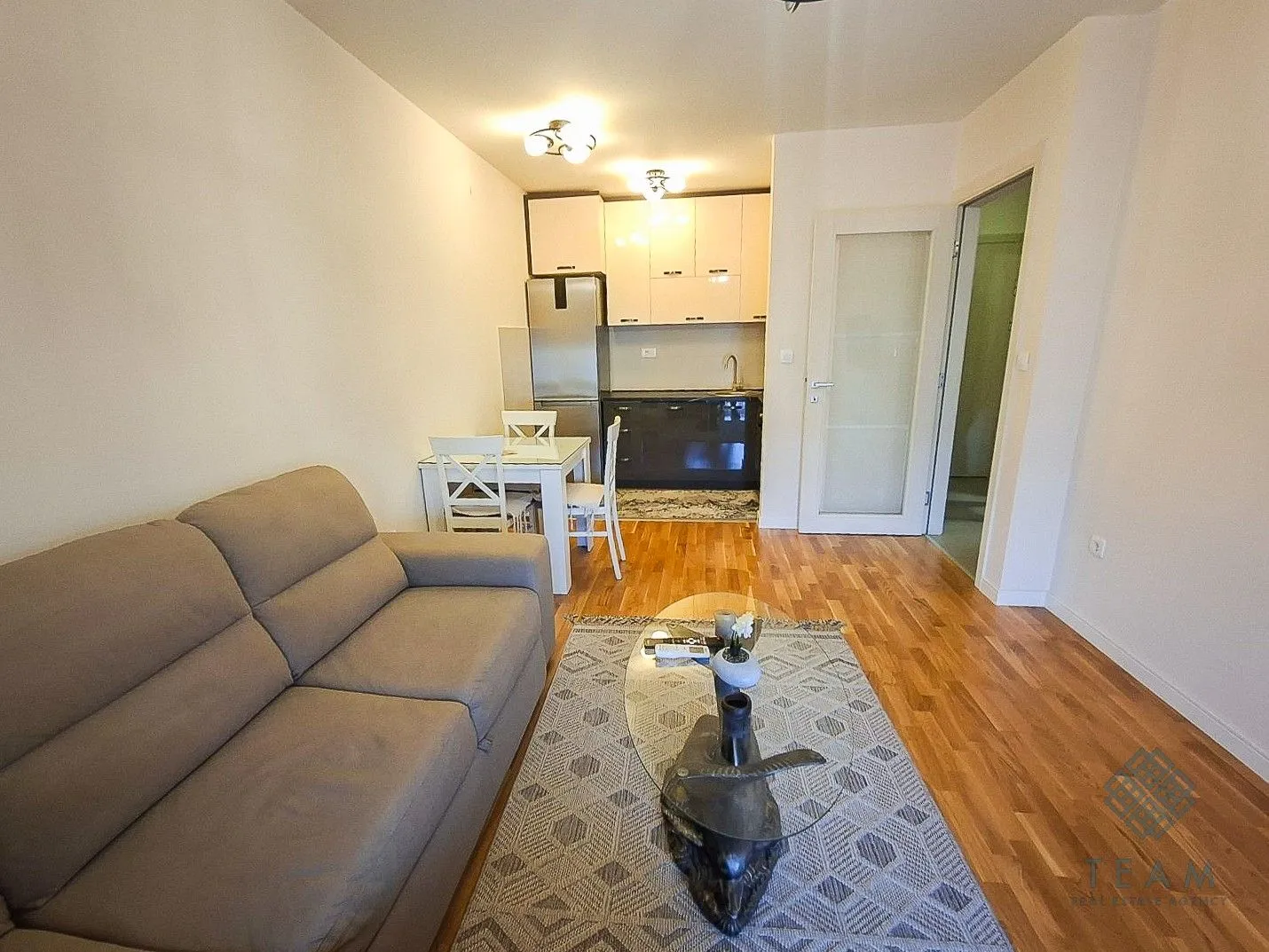 Rent, one bedroom apartment, 40m², Pobrežje, Podgorica
