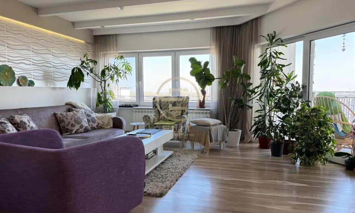 Sale, house, 273m², Petrovaradin, Novi Sad