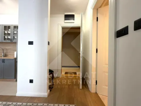 Rent, one bedroom apartment, 47m², Donja Gorica, Podgorica - image 11