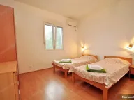 Prodaja, kuća, 350m², Kostanjica, Kotor - image 11