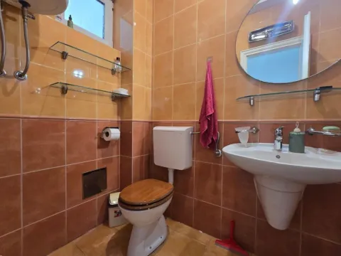 Rent, three bedroom apartment, 114m², Pod Goricom, Podgorica - image 14