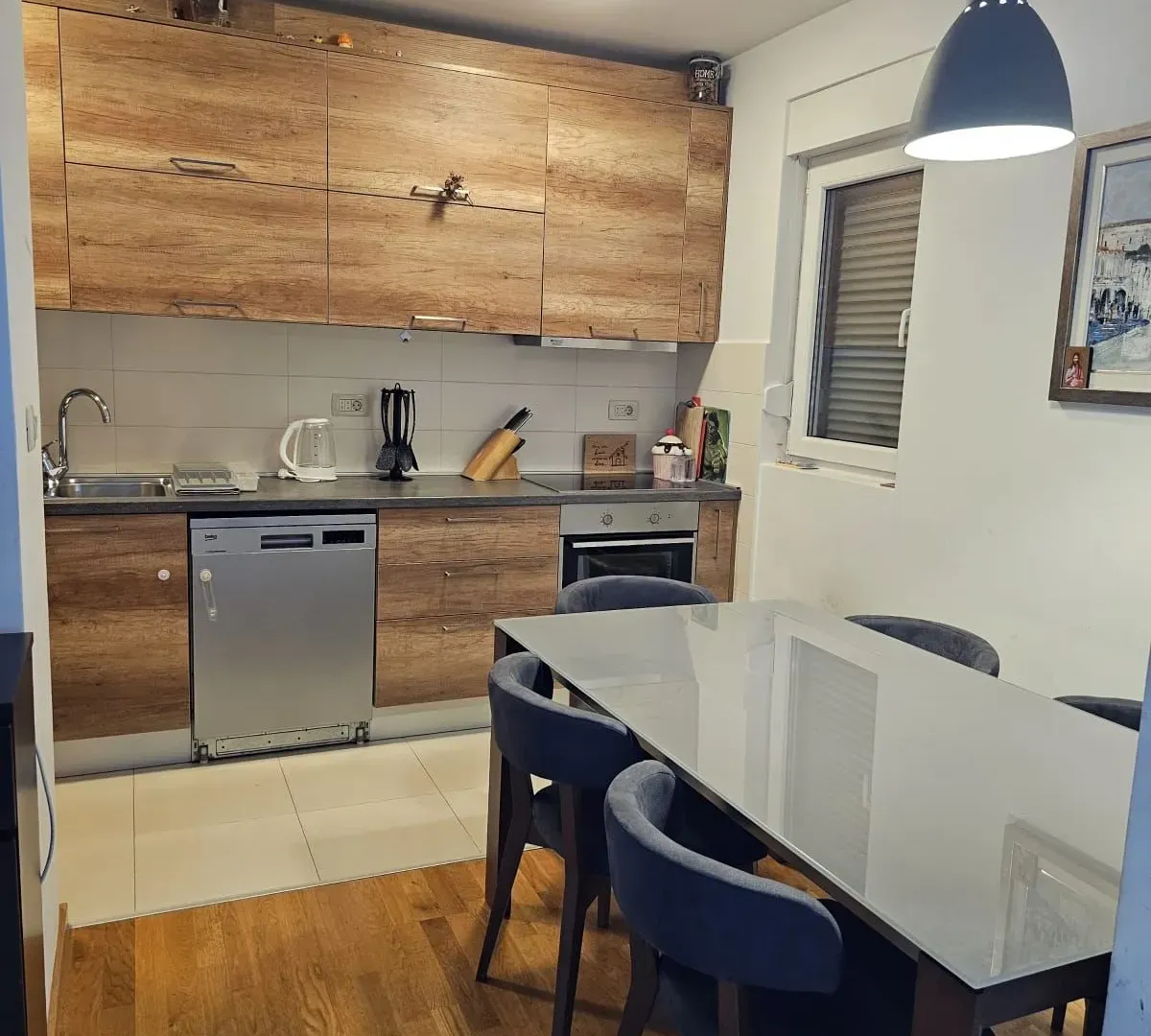 Prodaja, trosoban stan, 78m², Stari Aerodrom, Podgorica