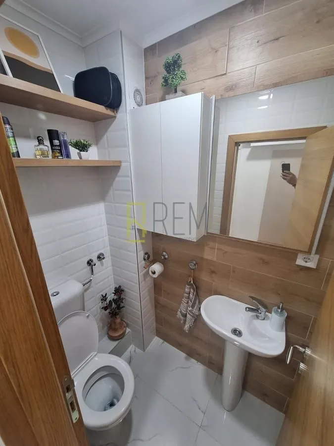 Prodaja, trosoban stan, 89m², Podgorica, Crna Gora