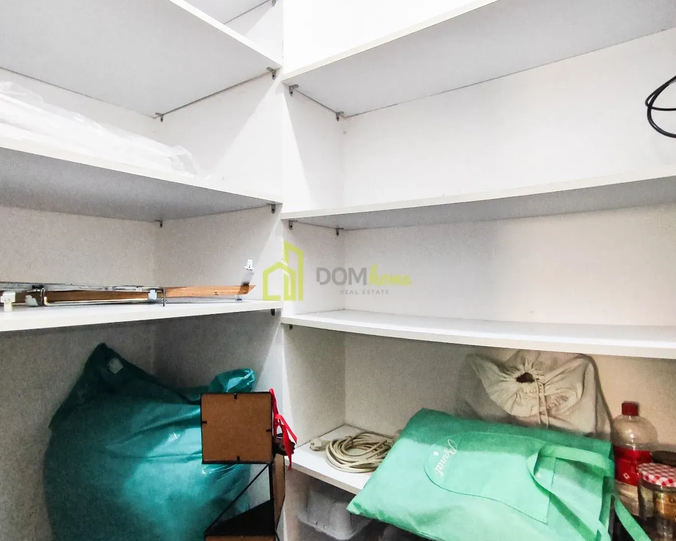 Prodaja, dvosoban stan, 72m², Momišići, Podgorica
