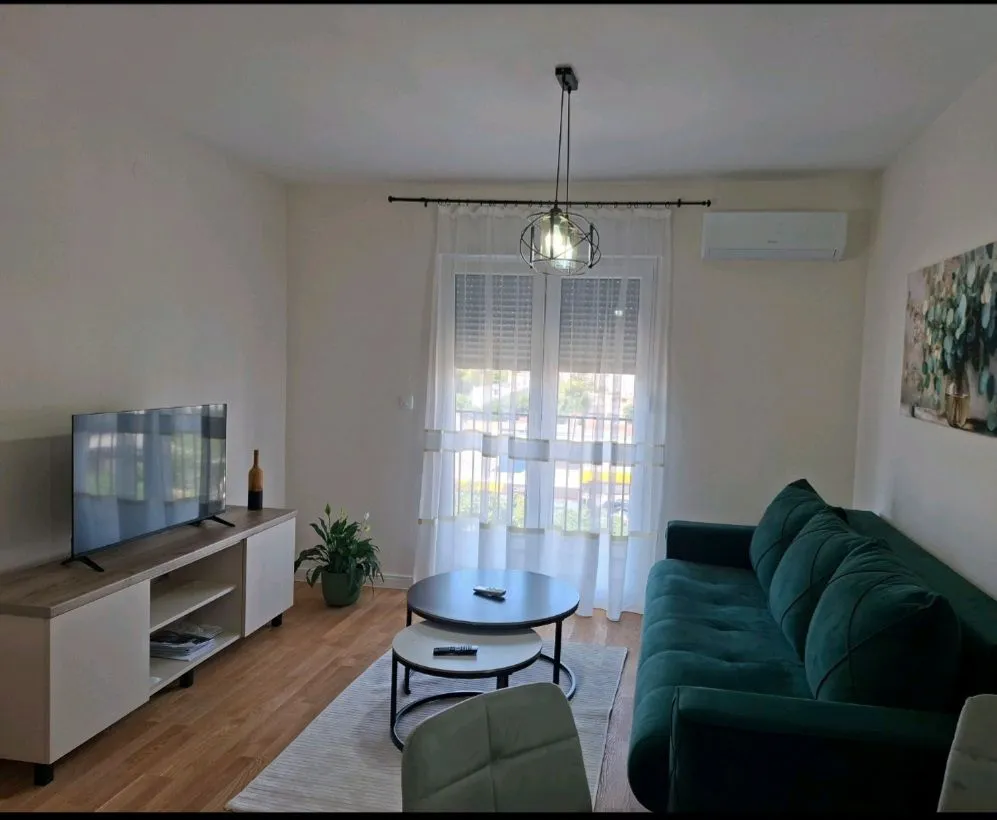 Rent, one bedroom apartment, 42m², Tuški Put, Podgorica