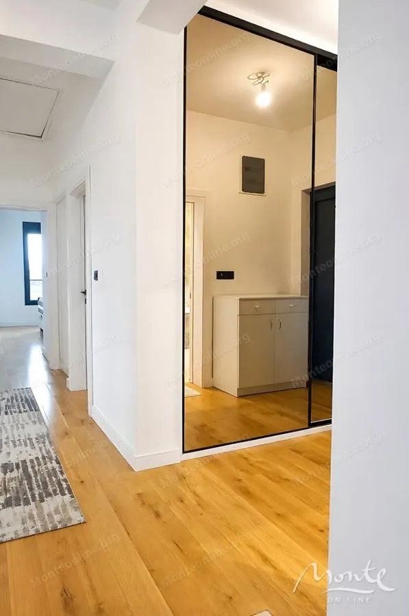 Sale, office space, 270m², Gornja Gorica, Podgorica