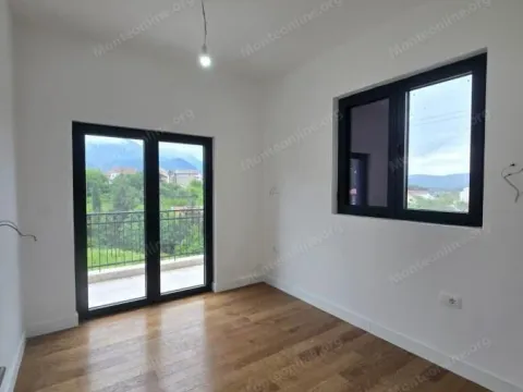 Prodaja, dvosoban stan, 70m², Tivat, Crna Gora - image 11