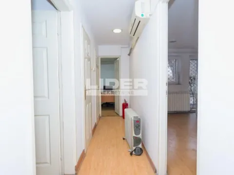 Izdavanje, stan, 43m², Stari Grad, Beograd - image 2