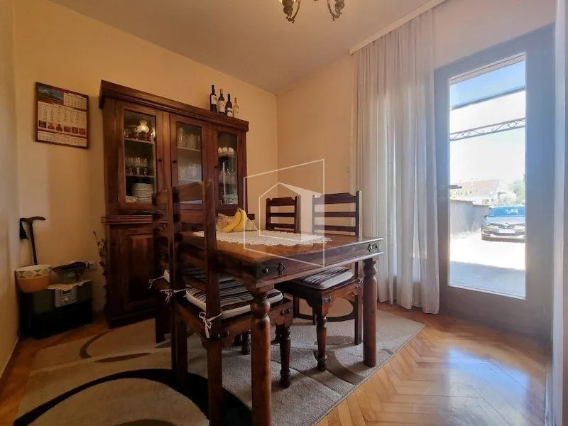 Rent, office space, 67m², Stari Aerodrom, Podgorica