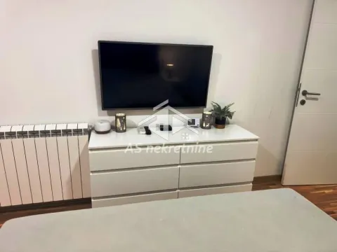 Izdavanje, dvosoban stan, 54m², Hadzipopovac, Palilula Sve Podlokacije - image 8