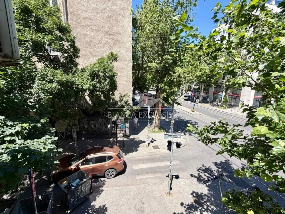 Prodaja, četvorosoban stan, 111m², Stari Grad, Beograd