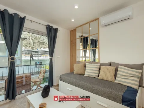 Sale, three bedroom apartment, 103m², Muo, Kotor - image 14