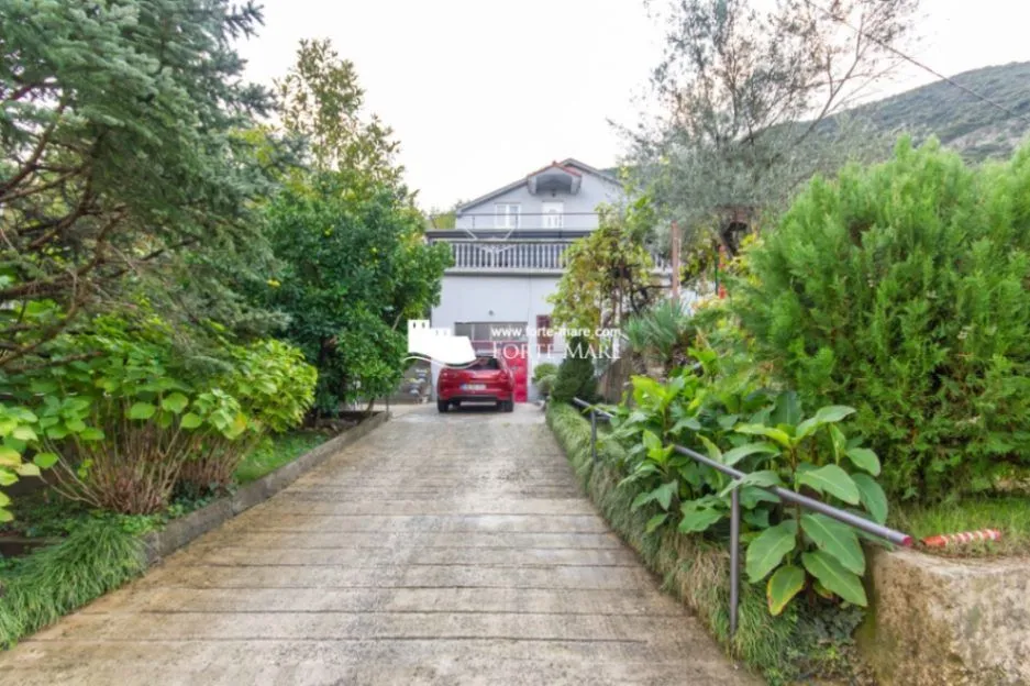 Sale, house, 159m², Sutorina, Herceg Novi