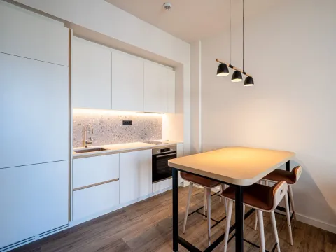 Prodaja, jednosoban stan, 63m², Centar, Tivat - image 7
