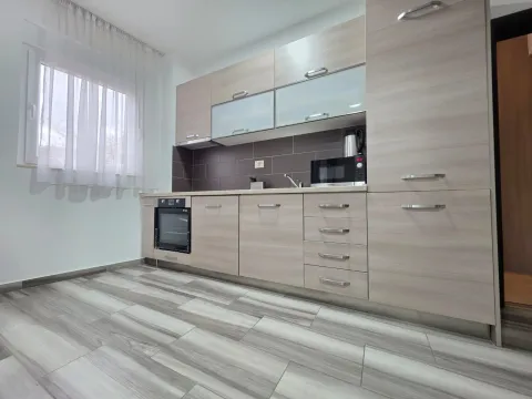 Prodaja, dvosoban stan, 67m², Bečići, Budva - image 7