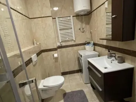 Sale, one bedroom apartment, 60m², Bečići, Budva - image 7