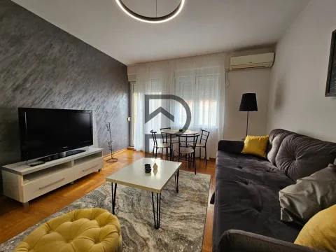 Prodaja, jednosoban stan, 41m², Drač, Podgorica - image 10