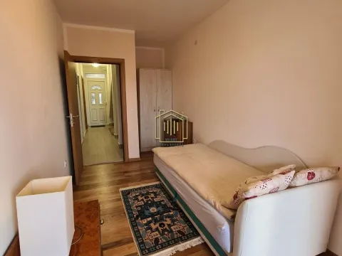 Izdavanje, dvosoban stan, 70m², Momišići, Podgorica - image 8
