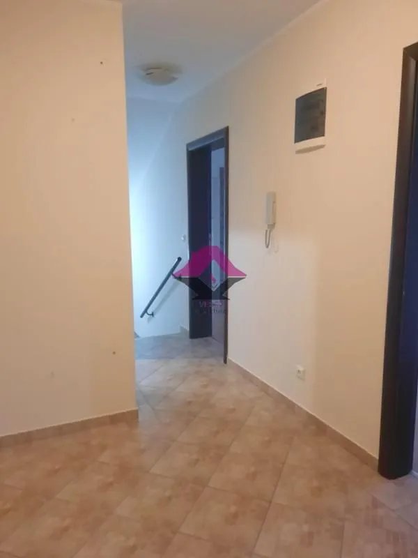 Sale, four bedroom apartment, 120m², Mladenovac, Beograd