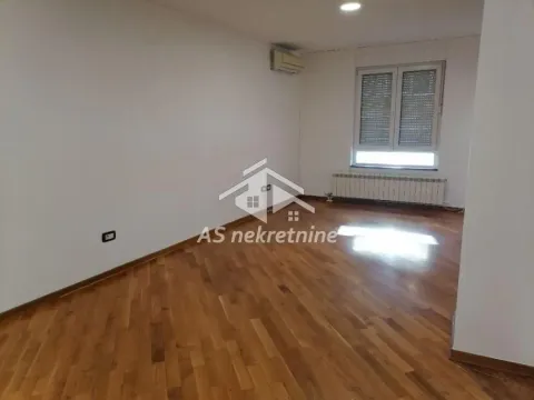 Izdavanje, dvosoban stan, 58m², Stari Grad, Beograd - image 2
