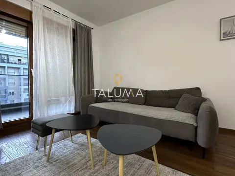 Rent, one bedroom apartment, 50m², City Kvart, Podgorica - image 10