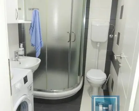 Rent, one bedroom apartment, 39m², Centar, Jagodina - image 13