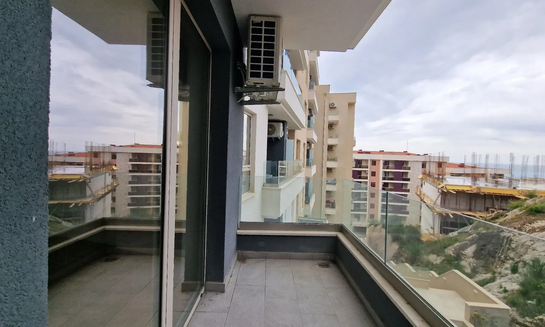 Prodaja, dvosoban stan, 62m², Bečići, Budva