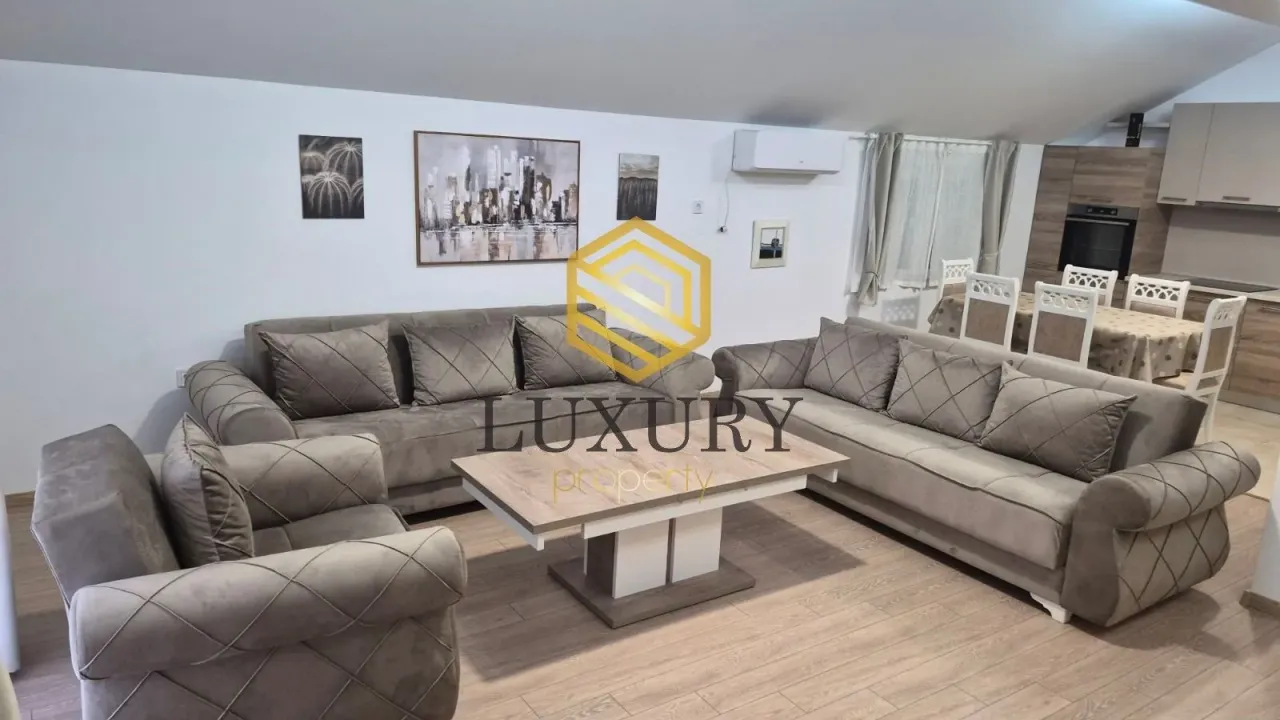 Rent, two bedroom apartment, 100m², Malo Brdo, Podgorica