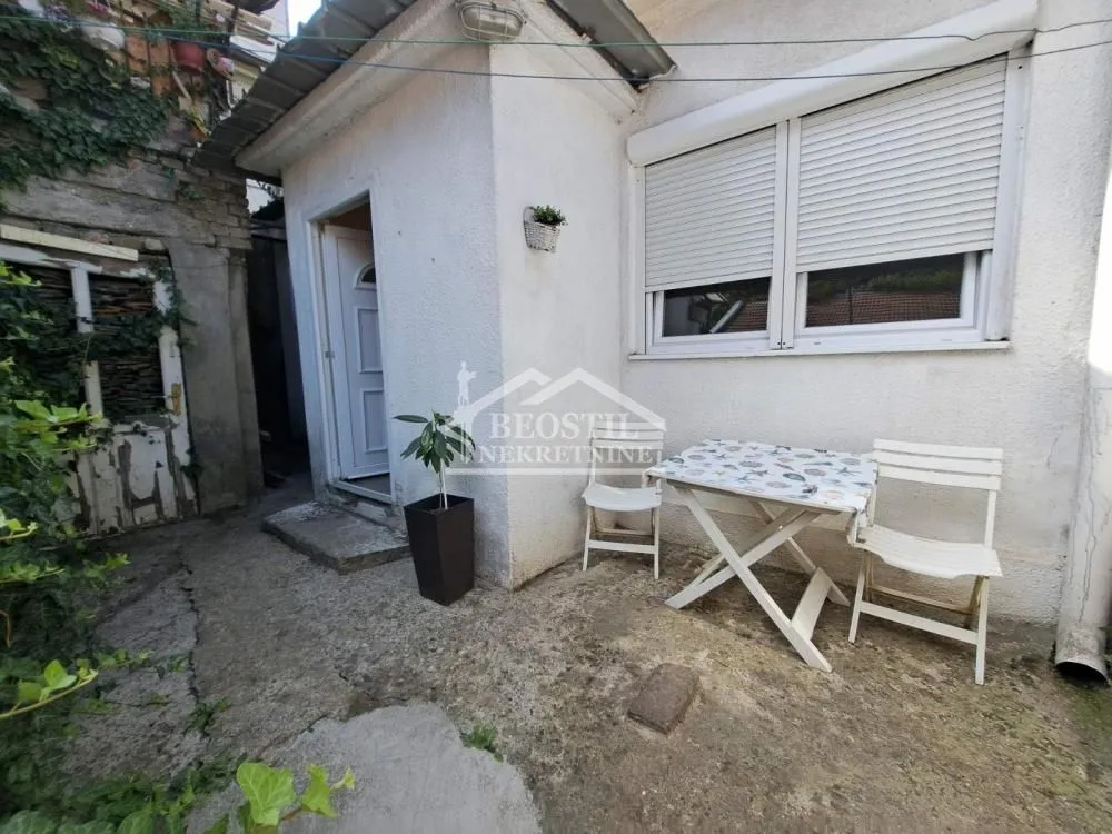 Prodaja, jednosoban stan, 27m², Savski Venac, Beograd