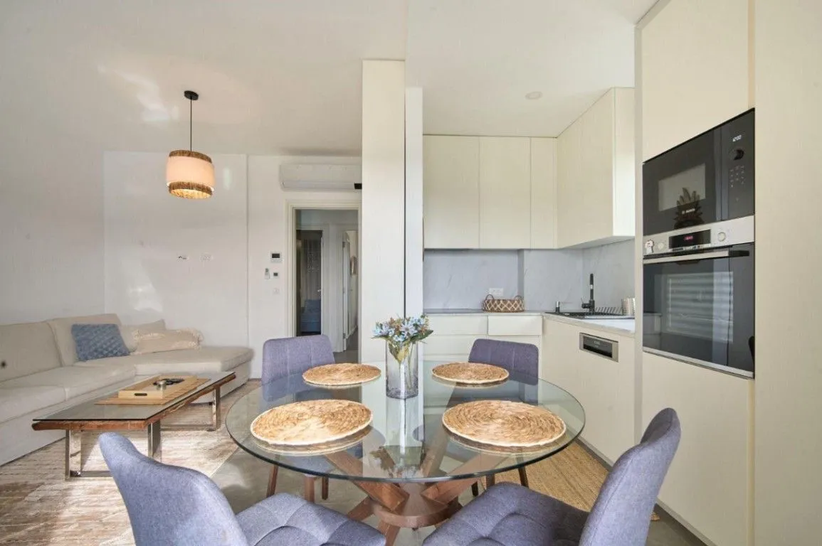 Sale, two bedroom apartment, 62m², Kava, Tivat