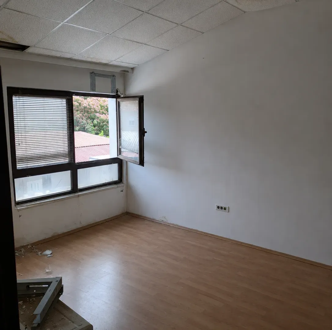 Rent, office space, 95m², Stari Aerodrom, Podgorica