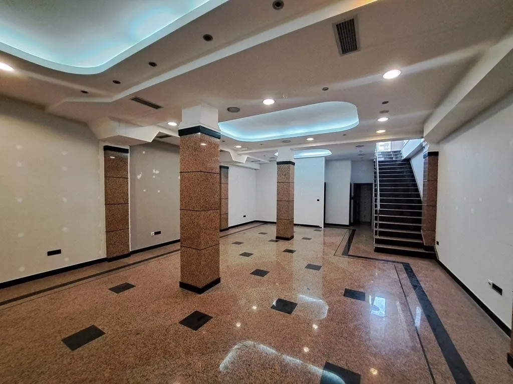Rent, office space, 200m², Preko Morače, Podgorica