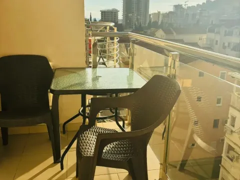 Izdavanje, jednosoban stan, 40m², Centar, Budva - image 7