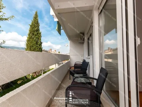 Sale, two bedroom apartment, 66m², Centar, Herceg Novi - image 2