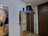 Izdavanje, trosoban stan, 71m², Novi Beograd Blok 22, Novi Beograd Sve Podlokacije - image 17