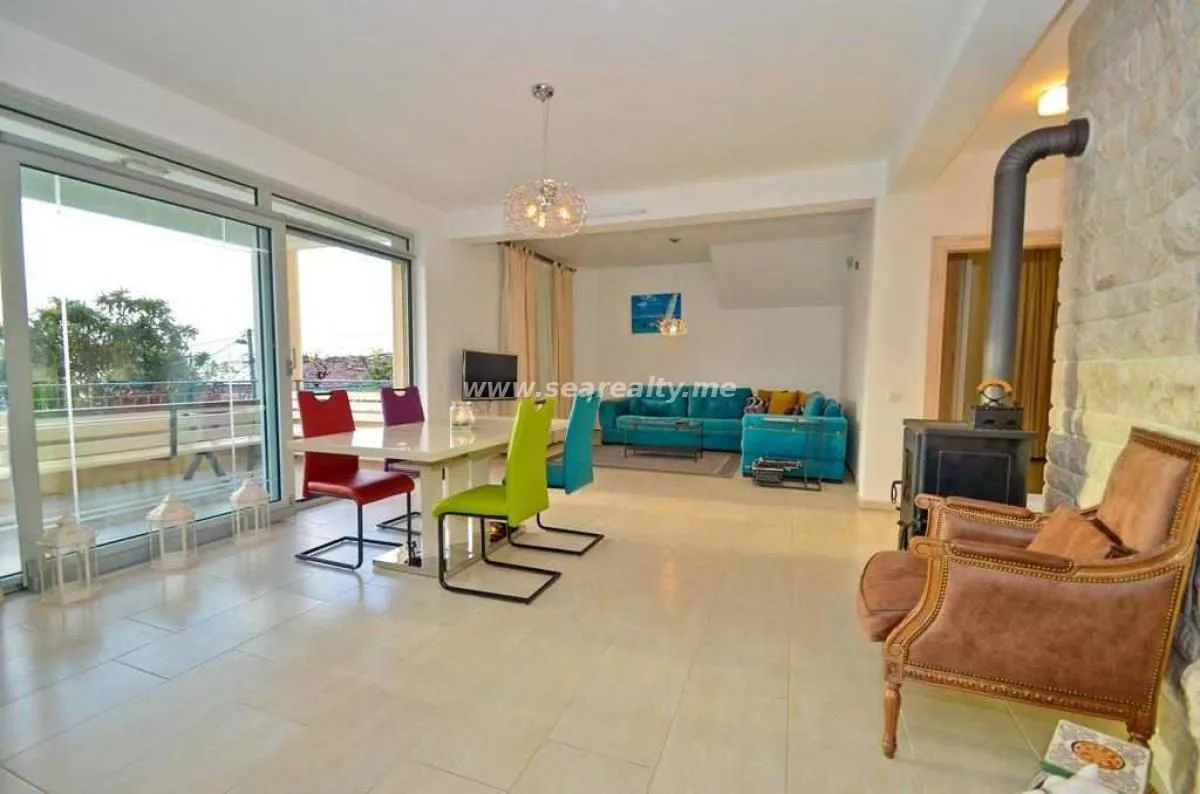 Prodaja, kuća, 105m², Tivat, Crna Gora
