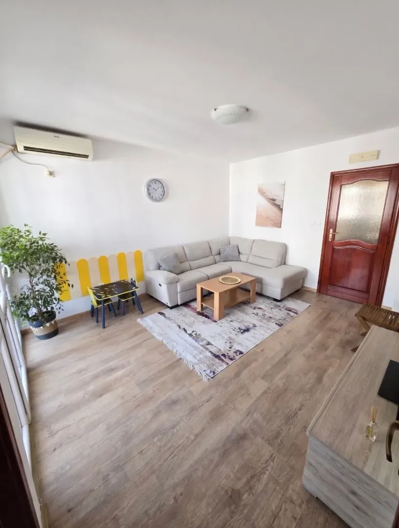 Prodaja, dvosoban stan, 57m², Ilino, Bar