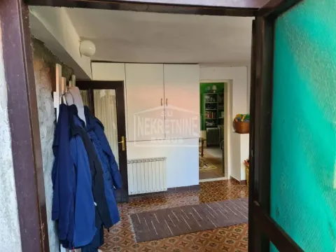 Sale, house, 270m², Železničko Naselje, Subotica - image 8