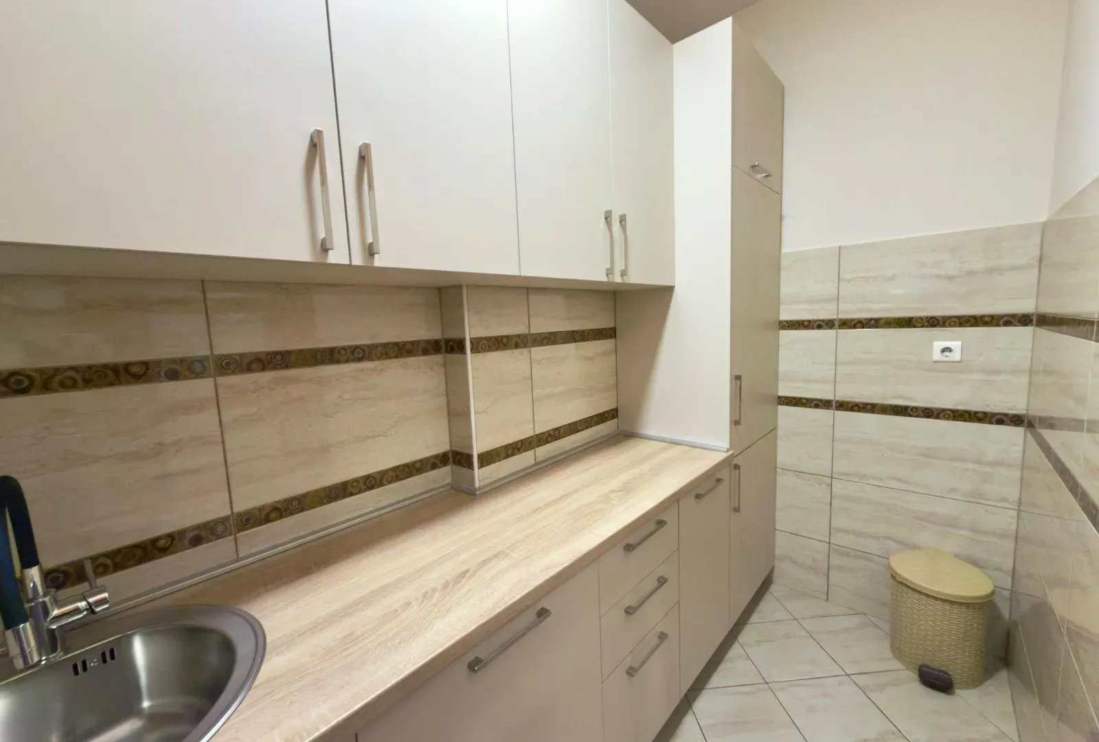 Prodaja, jednosoban stan, 50m², Centar, Podgorica