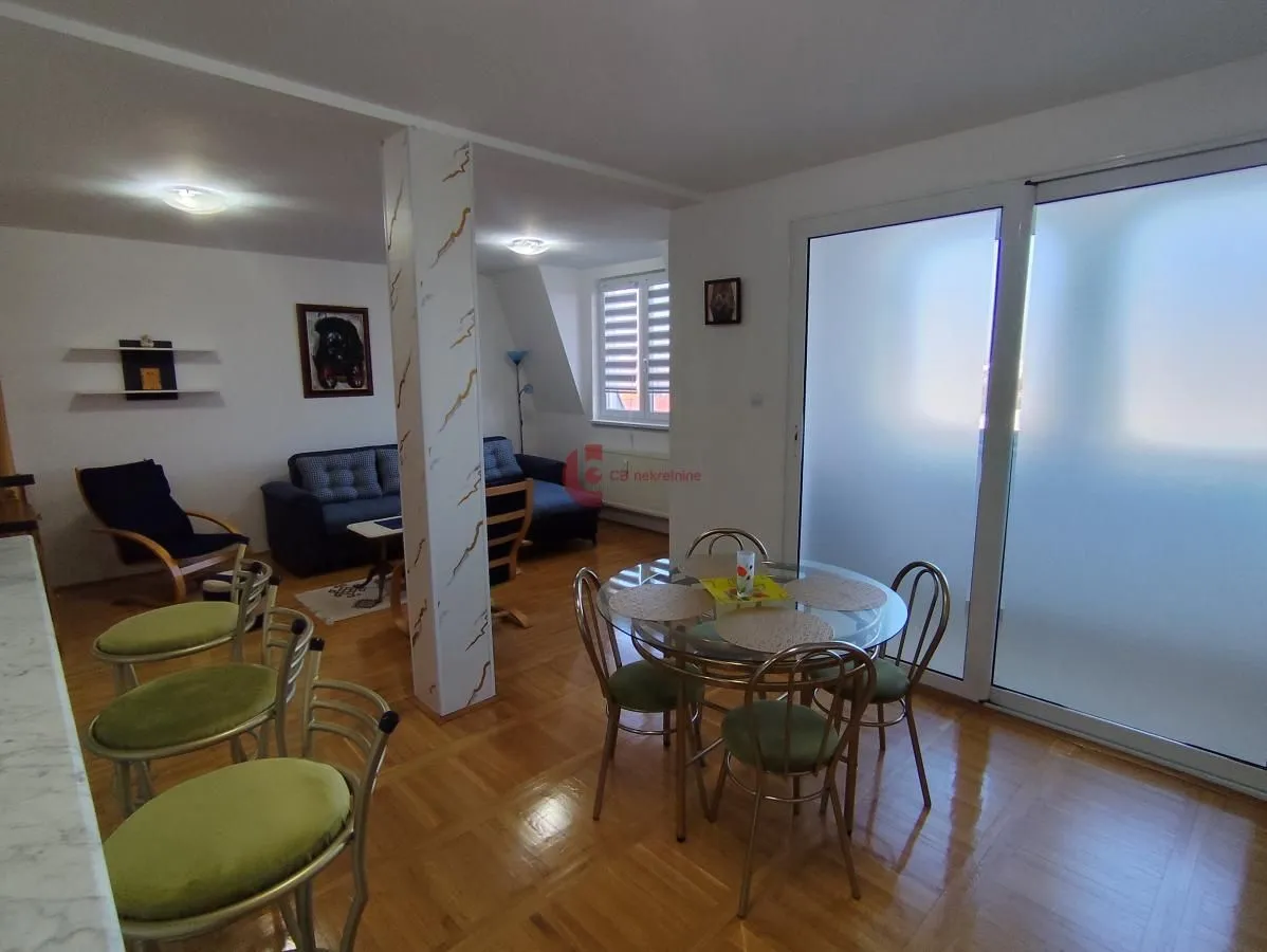 Izdavanje, trosoban stan, 90m², Centar, Subotica