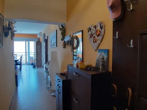 Prodaja, stan, 118m², Kotor, Crna Gora - image 4