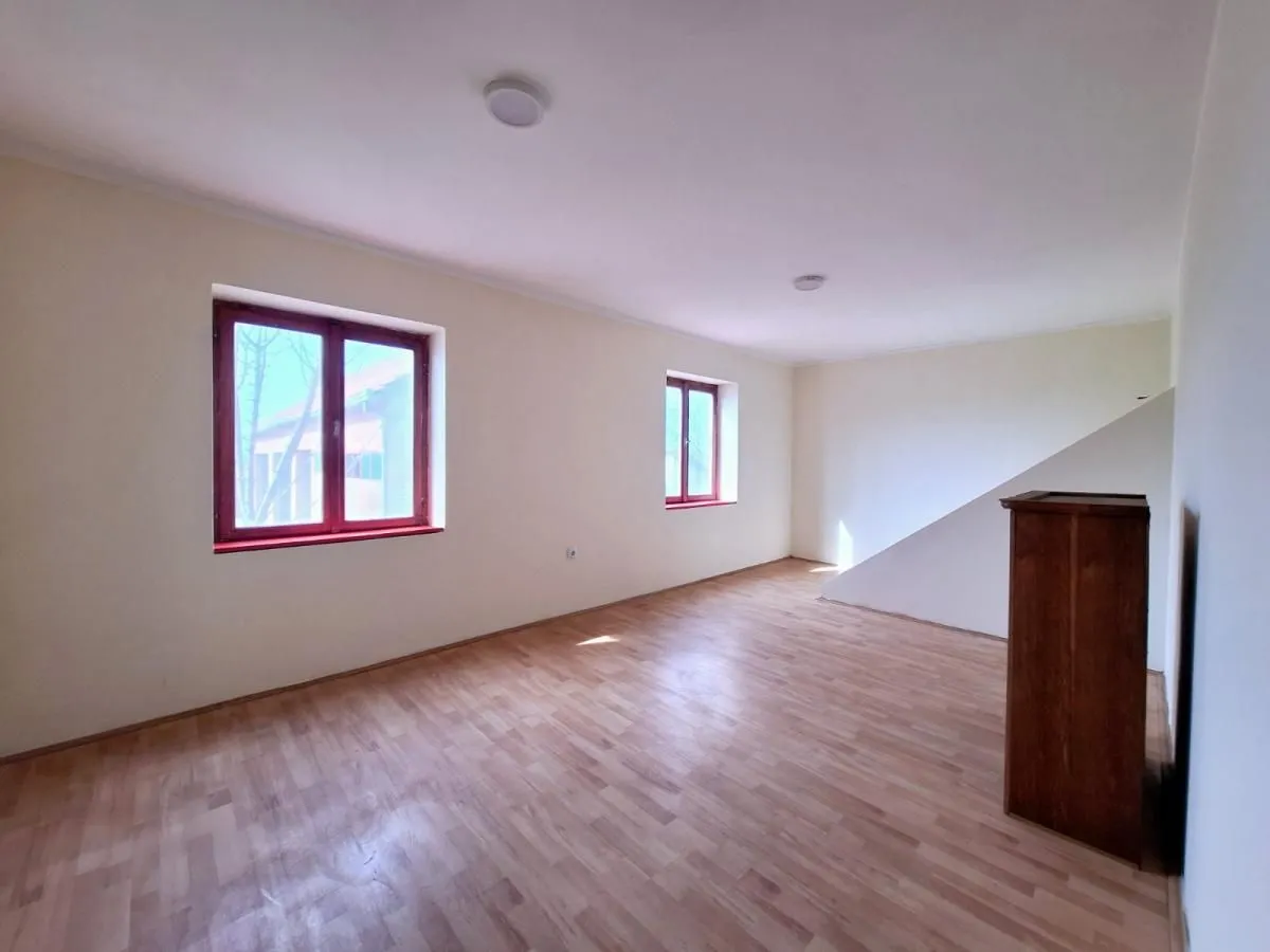 Prodaja, kuća, 412m², Belegiš, Stara Pazova
