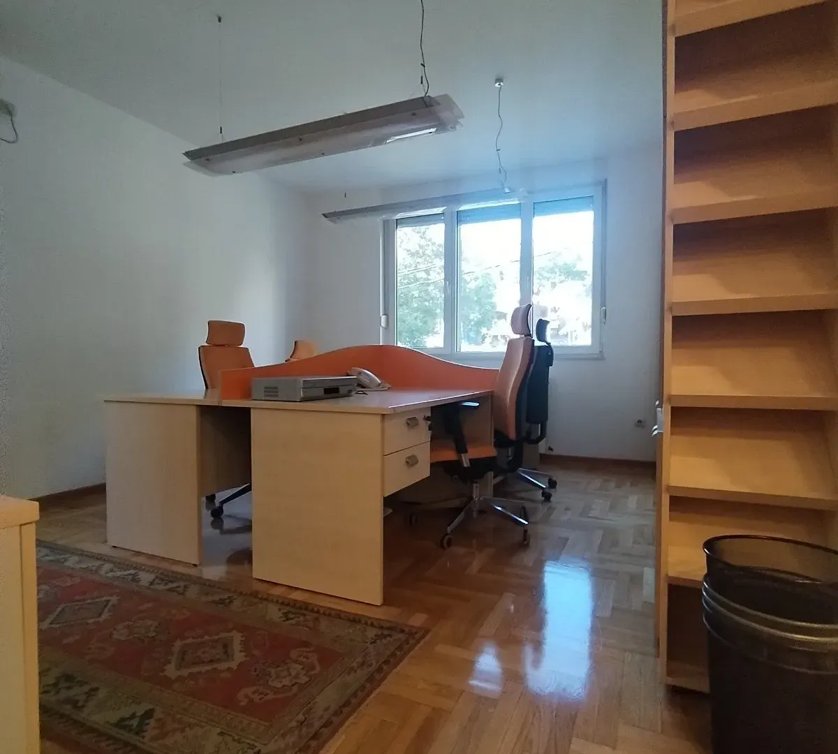 Izdavanje, poslovni prostor, 62m², Vračar Sve Podlokacije, Beograd