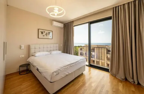 Prodaja, kuća, 223m², Reževići, Budva - image 9