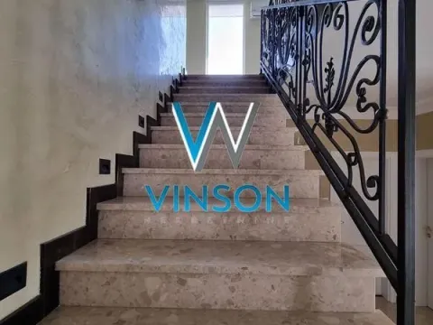 Izdavanje, kuća, 300m², Veternička rampa, Novi Sad Sve Podlokacije - image 11