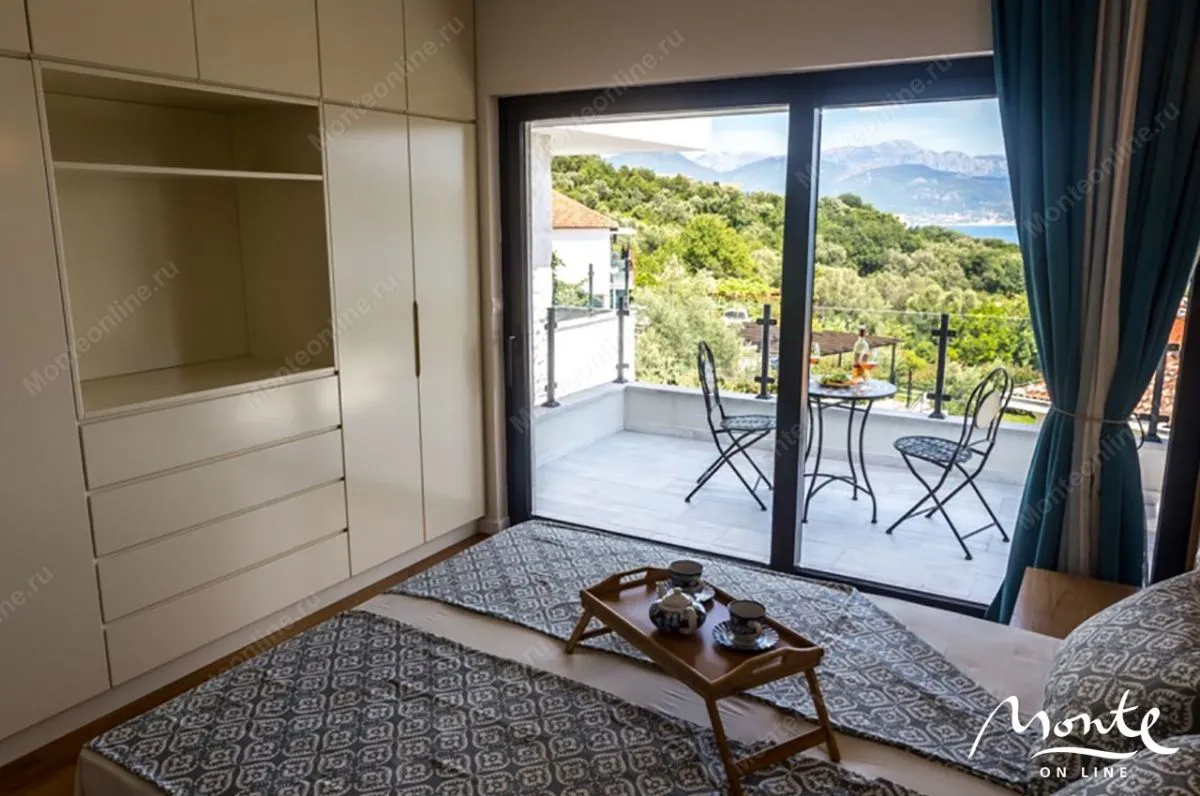 Prodaja, kuća, 350m², Herceg Novi, Crna Gora