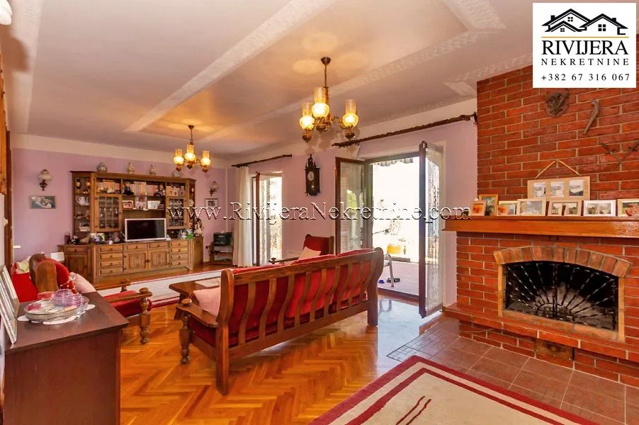 Prodaja, kuća, 184m², Bijela, Herceg Novi