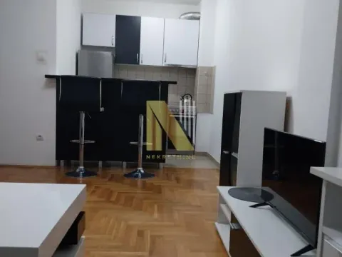 Izdavanje, dvosoban stan, 44m², Telep, Novi Sad Sve Podlokacije - image 2